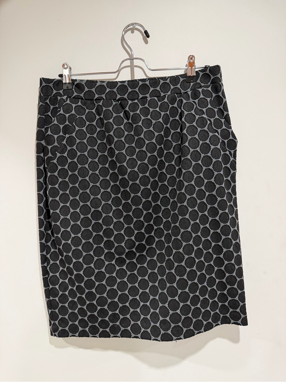 Black & Gray Geometric Pencil Skirt with pockets